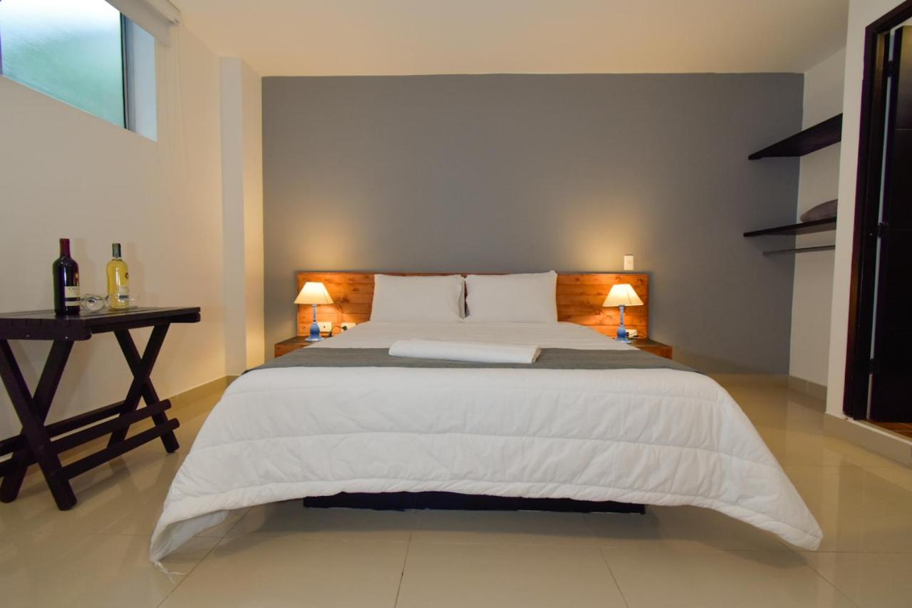 Hotel Tik Medellín Esterno foto