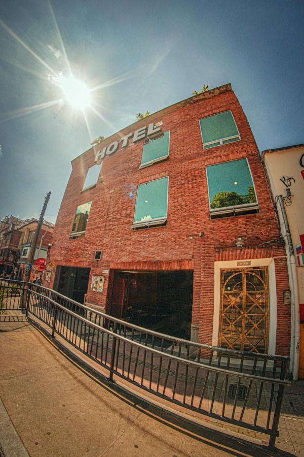 Hotel Tik Medellín Esterno foto
